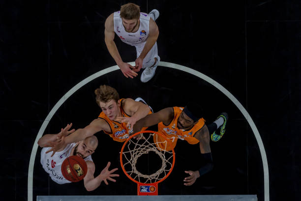 各自的奋斗 各自的奋斗